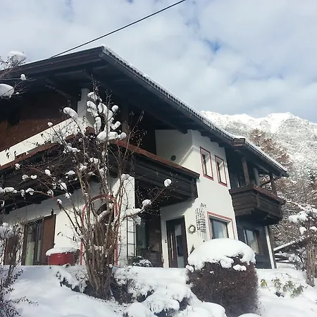 Haus Michelitsch 住宿加早餐酒店